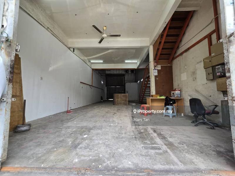 For Rent - 2 Storey Reno , SD 5/2G