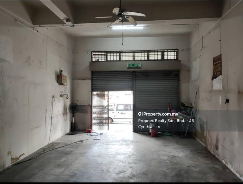 For Rent - Desa Cemerlang