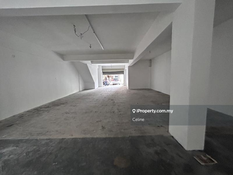 Kedai untuk Disewa di Bandar Kinrara Seksyen 1, Bandar Kinrara oleh Celine - iProperty.com.my