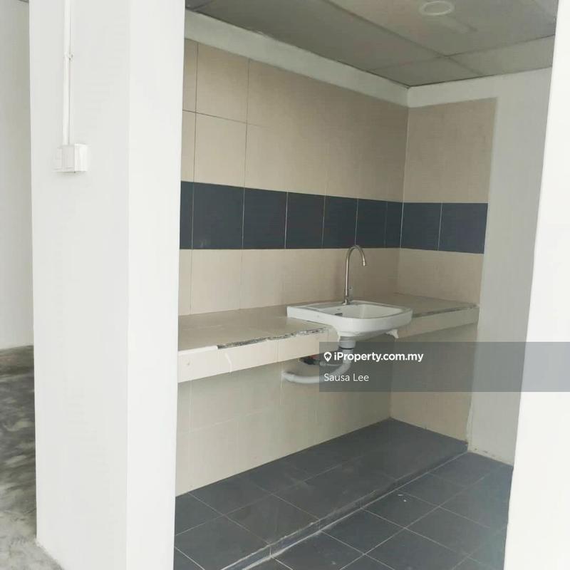 Shop for Sale in Taman Damansara Aliff, Tampoi by Sausa Lee - iProperty.com.my