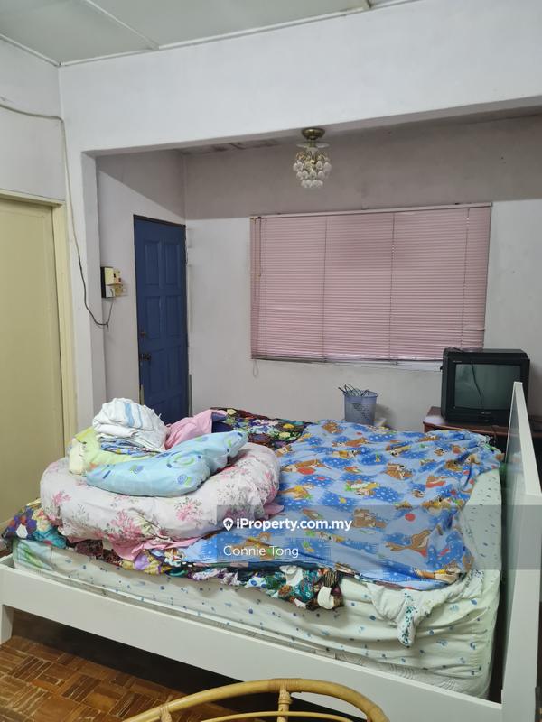 Rumah Teres 2-Tingkat untuk Dijual di Seksyen 3, Taman Kinrara, Puchong oleh Connie Tong - iProperty.com.my