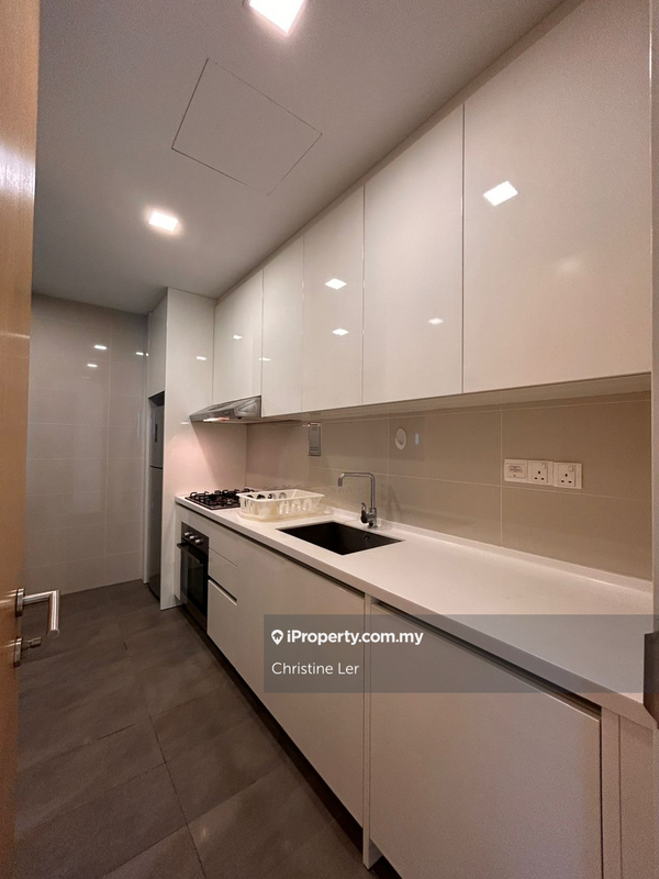 Residensi Servis untuk Dijual di Setia SKY Residences oleh Christine Ler - iProperty.com.my