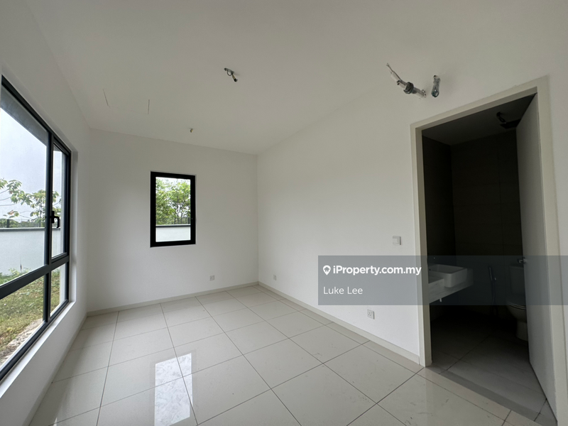 Rumah Berkembar untuk Dijual di Bandar Tropicana Aman, Telok Panglima Garang oleh Luke Lee - iProperty.com.my