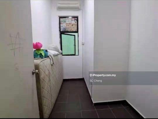 Cluster House for Sale in Taman Mutiara Mas, Skudai by SC Cheng - iProperty.com.my