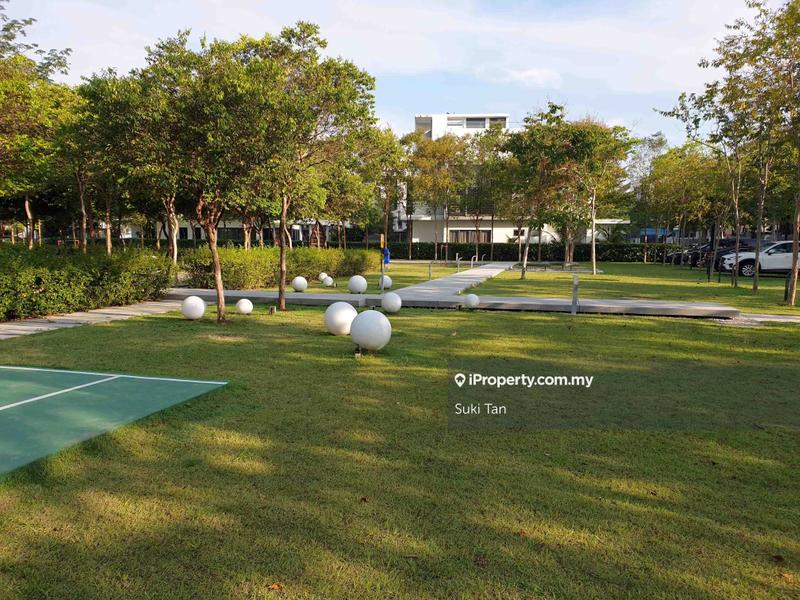 Semi-Detached House for Sale in Lake Fields, Sungai Besi by Suki Tan - iProperty.com.my