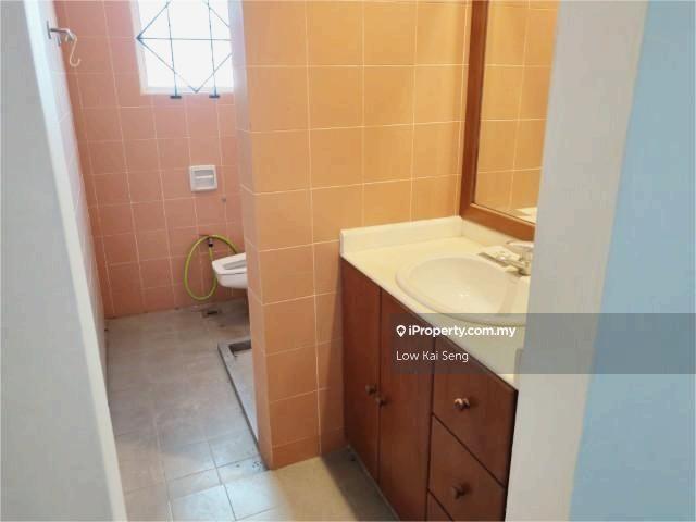 Banglo untuk Dijual di SS1, Petaling Jaya oleh Low Kai Seng - iProperty.com.my