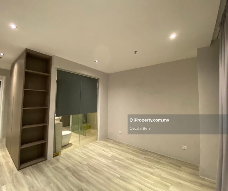 For Sale - Lumi Tropicana