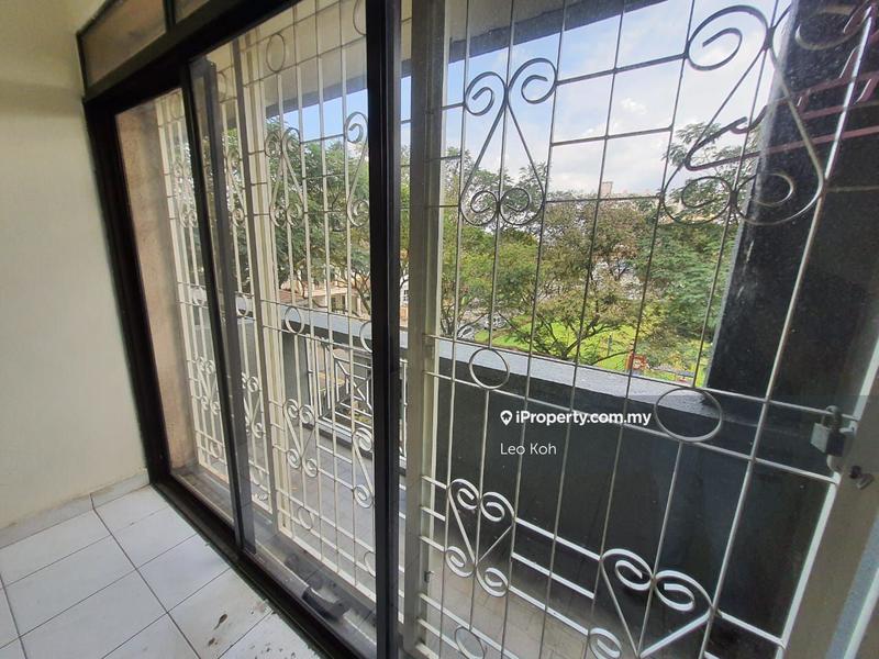 Pangsapuri untuk Dijual di Mutiara Serdang (Turf View) oleh Leo Koh - iProperty.com.my