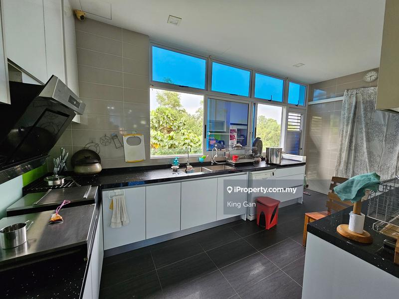 Banglo untuk Dijual di Taman Equine, Seri Kembangan oleh King Gan - iProperty.com.my