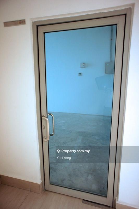 Pejabat untuk Dijual di kl city, chan sow lin, jalan tun razak, Sungai Besi oleh C.H.Yong - iProperty.com.my