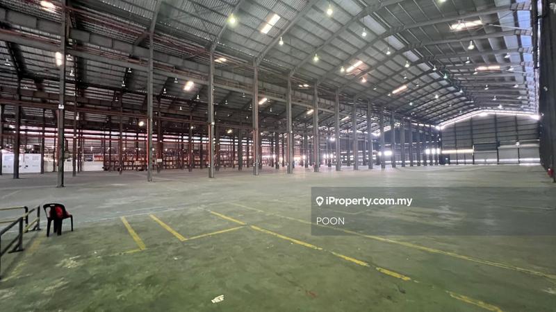 Poon Industrial Property - 工厂表弟