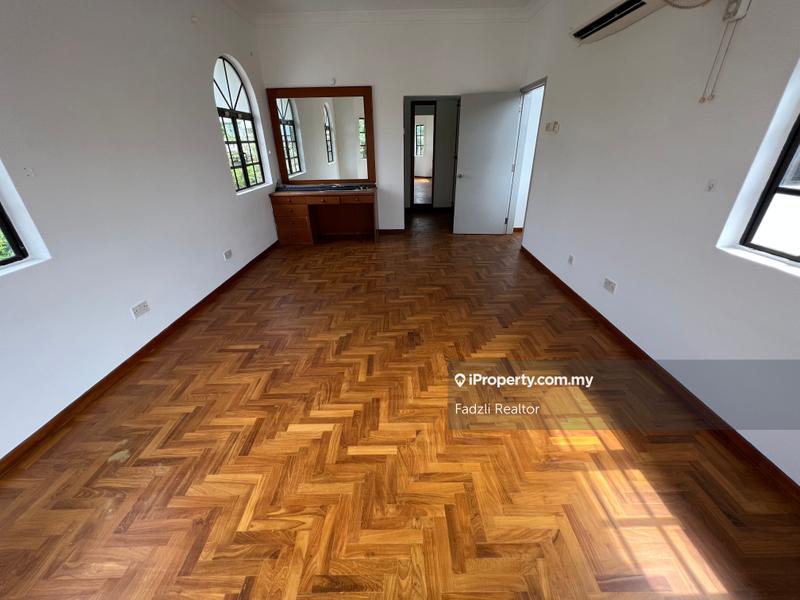 Bungalow House for Sale in Taman TAR (Tun Abdul Razak), Ampang by Fadzli Realtor - iProperty.com.my