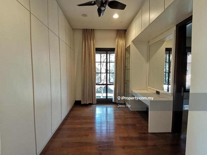 Bungalow House for Sale in Puchong, Bandar Kinrara by Jess Ho - iProperty.com.my
