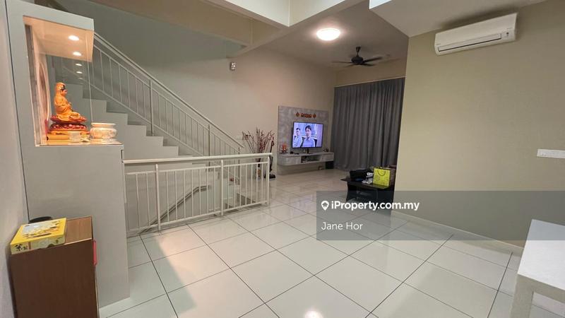 Rumah Bandar untuk Dijual di 16 Sierra, Puchong oleh Jane Hor - iProperty.com.my