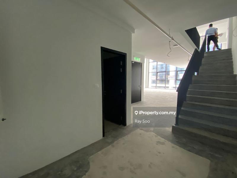 Gudang untuk Disewa di Damansara, Petaling Jaya oleh Ray Soo - iProperty.com.my