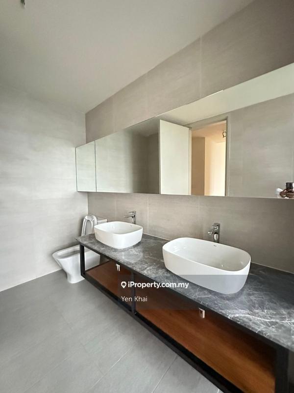 Residensi Servis untuk Dijual di Residensi Solaris Parq oleh Yen Khai - iProperty.com.my