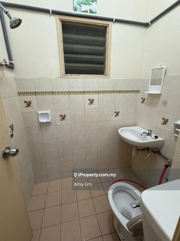 Apartment for Rent in Sri Cempaka (Taman Wawasan) by Amy Lim - Bathroom - iProperty.com.my
