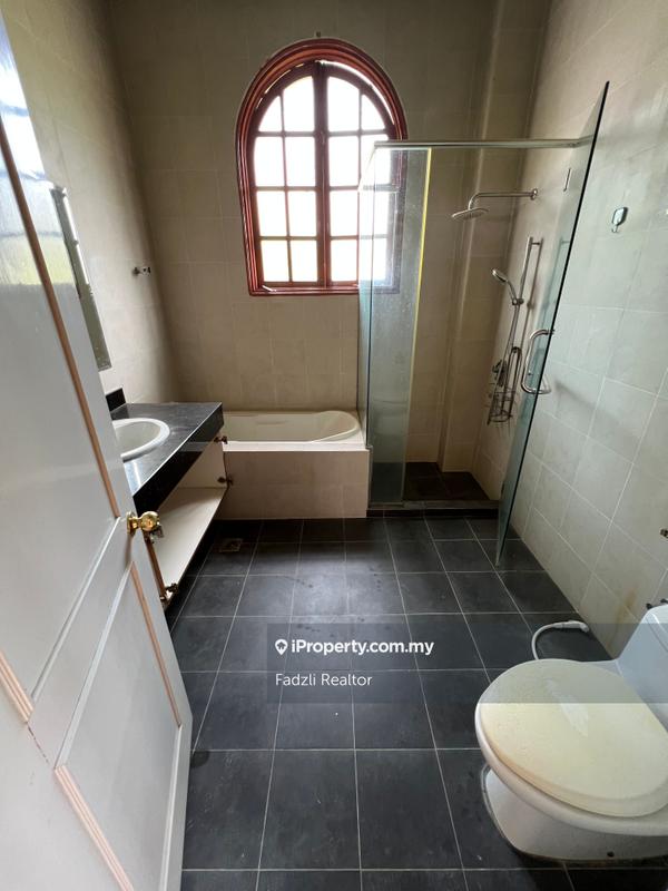 Bungalow House for Sale in Taman TAR (Tun Abdul Razak), Ampang by Fadzli Realtor - iProperty.com.my