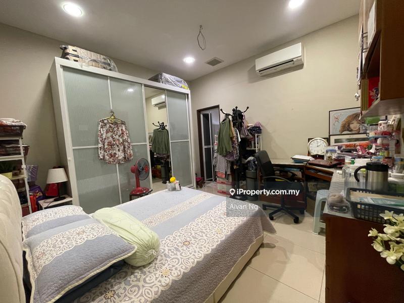 Rumah Berkembar untuk Dijual di Bukit Sungai Long, Bandar Sungai Long oleh Aivan Ng - iProperty.com.my