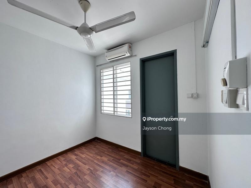 Rumah Teres 2-Tingkat untuk Dijual di Taman Tiara East, Semenyih oleh Jayson Chong - iProperty.com.my