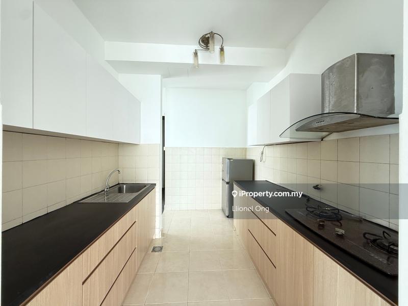 For Sale - Riana Green East