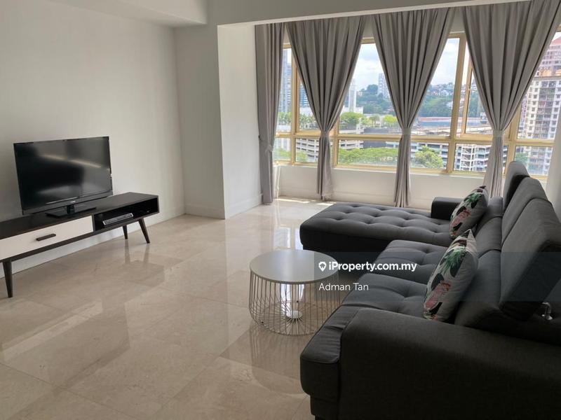 Condominium untuk Dijual di Northpoint Residences oleh Adman Tan - LIving Hall - iProperty.com.my