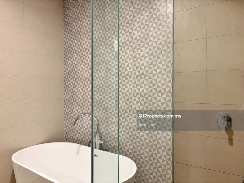 Service Residence for Rent in Hampton Height Damansara by Kim Ling - Master Bathroom - iProperty.com.my