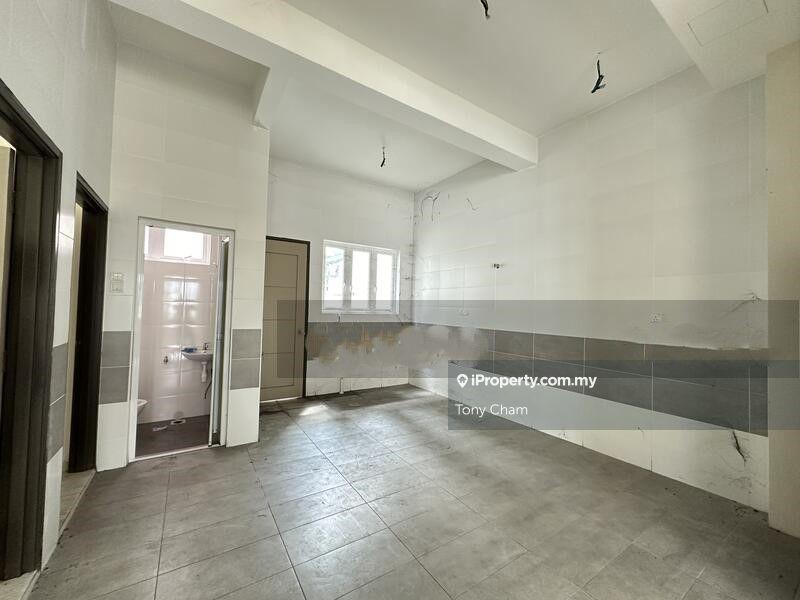 Semi-Detached House for Sale in Taman Saujana Klang, Taman Sungai Jati Klang, Klang by Tony Cham - iProperty.com.my
