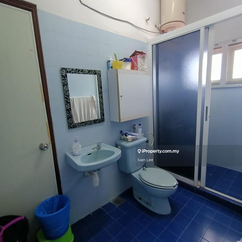Bungalow House for Sale in Seksyen 17, Petaling Jaya by Ivan Lee - iProperty.com.my