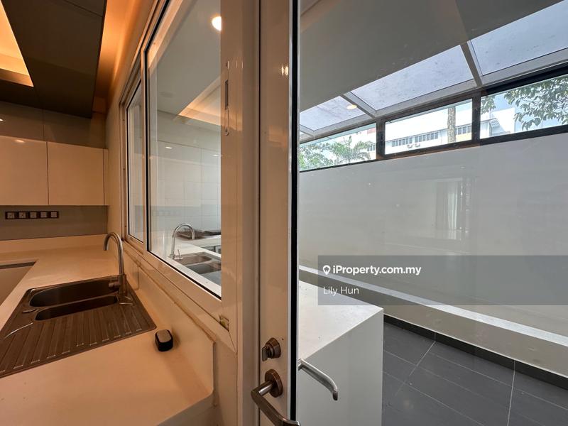 4-storey Terraced House for Rent in KLGCC, East Residence, Damansara Heights by Lily Hun - iProperty.com.my