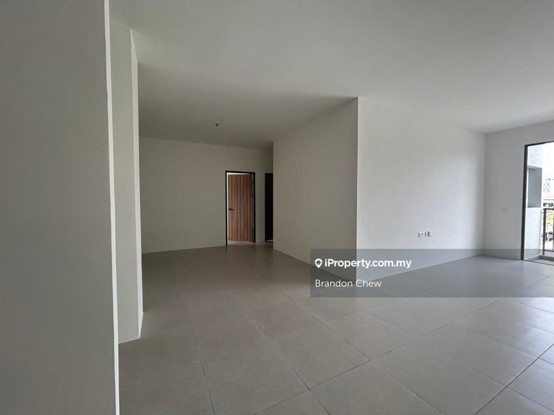 For Sale - Doncaster Residence