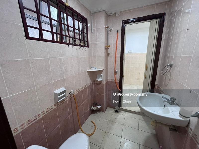 3-storey Terraced House for Sale in Taman Minang Ria, Cheras by Kevin Chen - iProperty.com.my