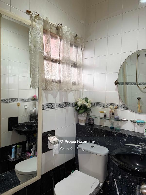 Condominium for Sale in Robson Condominium by Chen Kah Seng - iProperty.com.my