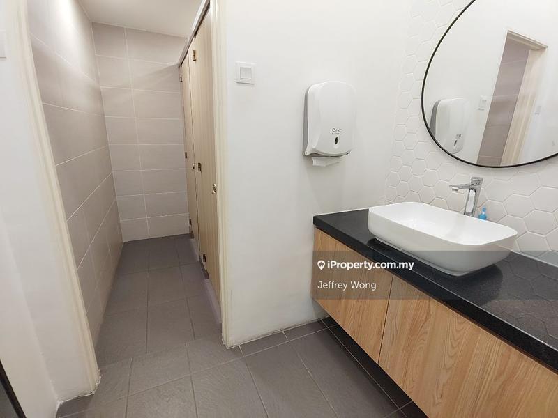Pejabat untuk Dijual di Seksyen 51a, Petaling Jaya oleh Jeffrey Wong - iProperty.com.my
