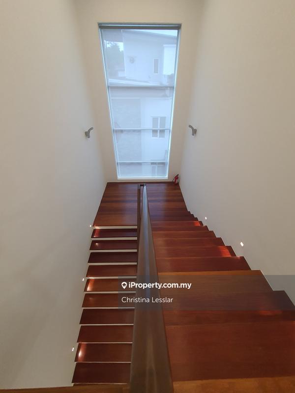 Bungalow House untuk Dijual di Bukit Jelutong, Shah Alam oleh Christina Lesslar - iProperty.com.my