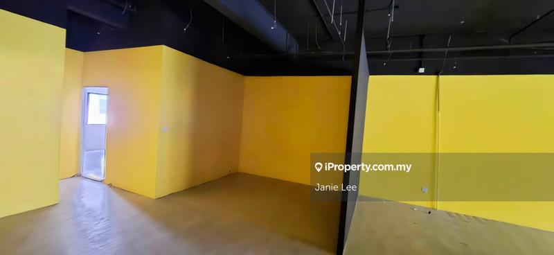 Setia Alam 2 units of Shop Pls contact 019-9328726