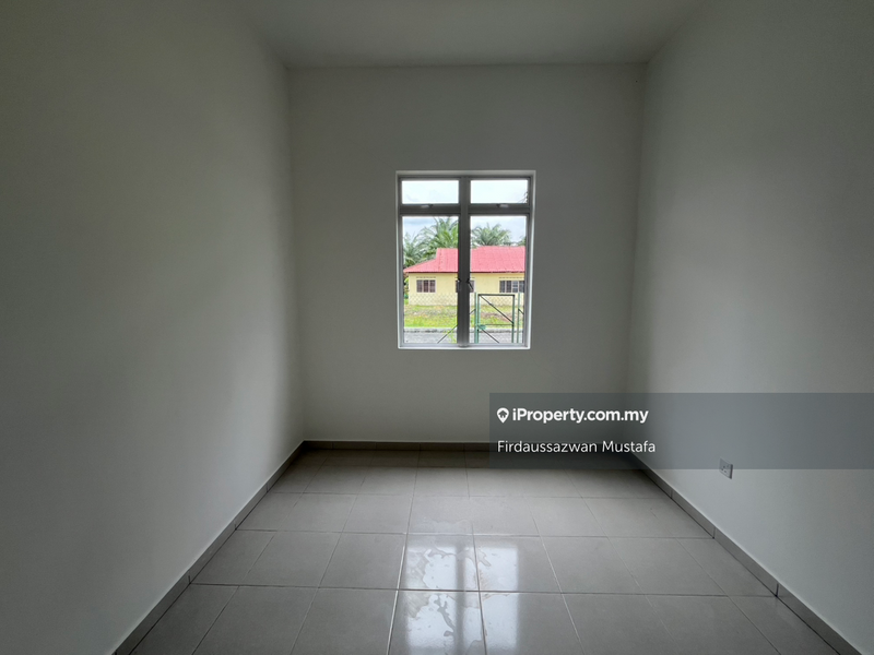 Rumah Berangkai 1 Tingkat untuk Dijual di Taman Satria, Telok Panglima Garang oleh Firdaussazwan Mustafa - iProperty.com.my