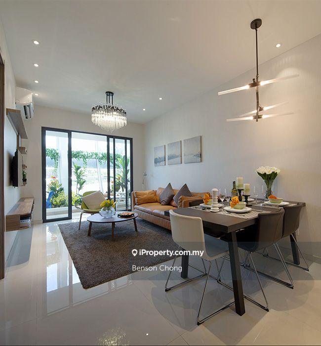 For Sale - Starview Bay @ Forest City