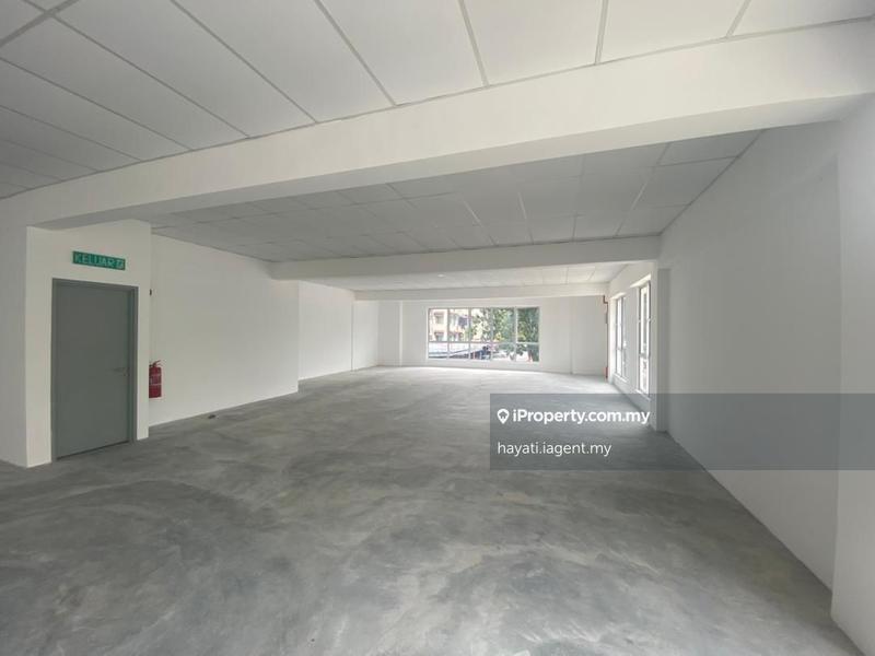 For Rent - 2 Sty Factory/Shoplot Kawasan Perindustrian, Taman Tasik Tambahan, Ampang