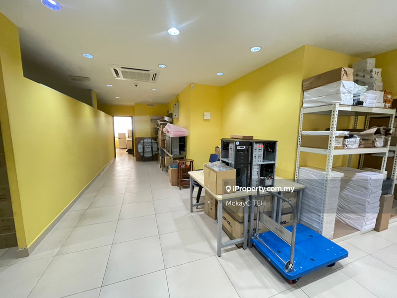 Pejabat untuk Dijual di Cyber 12, Cyberjaya oleh MckayC TEH - iProperty.com.my