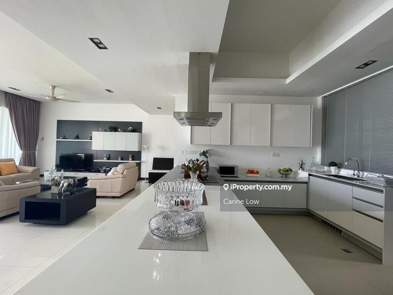 For Sale - Infinity Beachfront Condominium