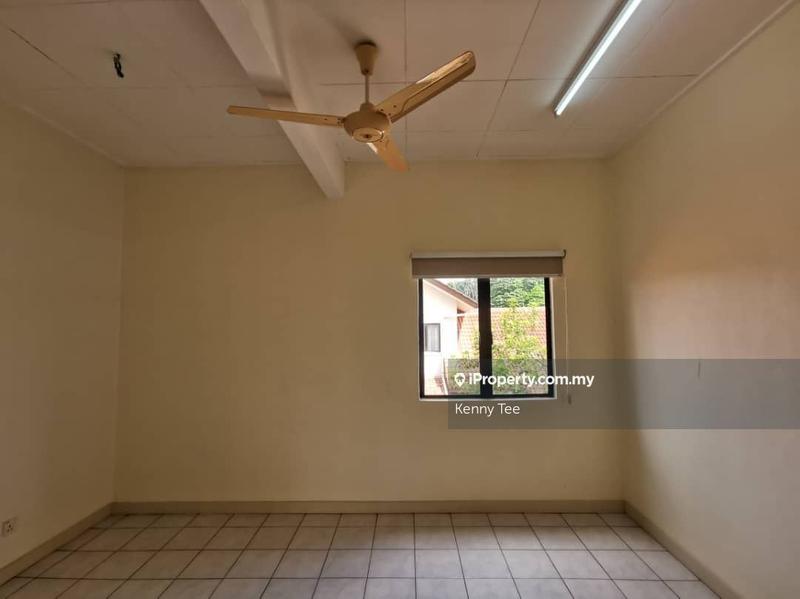 Bungalow House untuk Dijual di Forest Heights, Seremban oleh Kenny Tee - iProperty.com.my