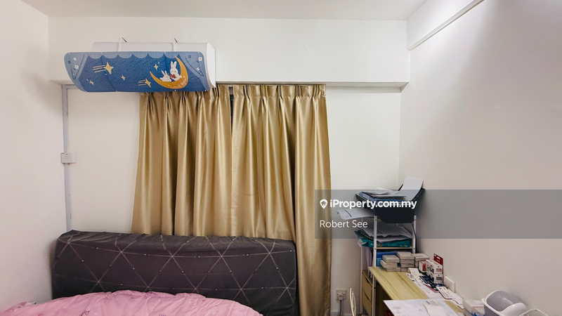 Condominium for Sale in Petaling Indah Condominiums by Robert See - iProperty.com.my