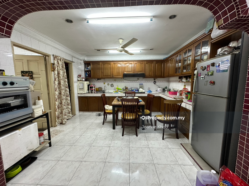 3-storey Terraced House for Sale in Taman Desa Seputeh, Seputeh by Joanne Khoo - iProperty.com.my