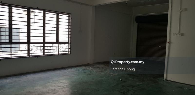 Kedai untuk Dijual di Bandar Kinrara Seksyen 1, Bandar Kinrara oleh Terence Chong - iProperty.com.my