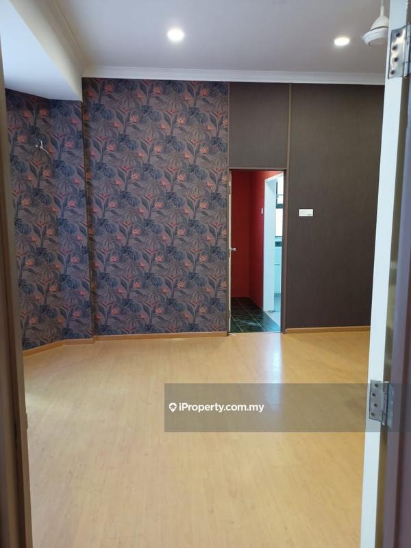 Bungalow House for Sale in Tanjung Bungah, Penang by Ederic J. Low - iProperty.com.my