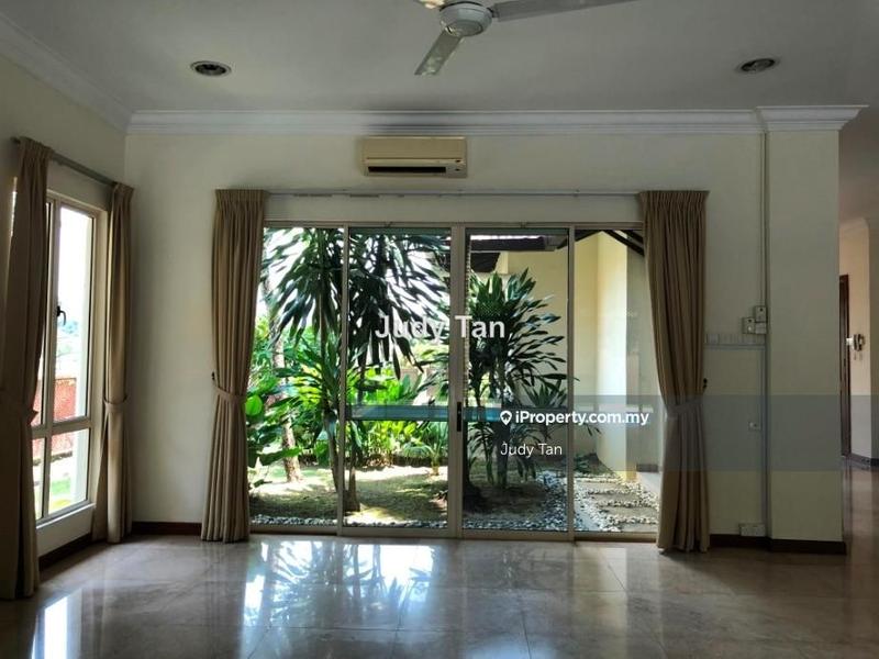 Banglo untuk Dijual di Taman Duta, Bukit Tunku (Kenny Hills) oleh Judy Tan - View from Living Room - iProperty.com.my