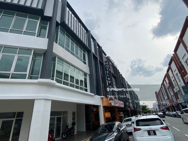Shop for Sale in Bandar Baru Sri Petaling, Sri Petaling by Yeow Li Siew - iProperty.com.my