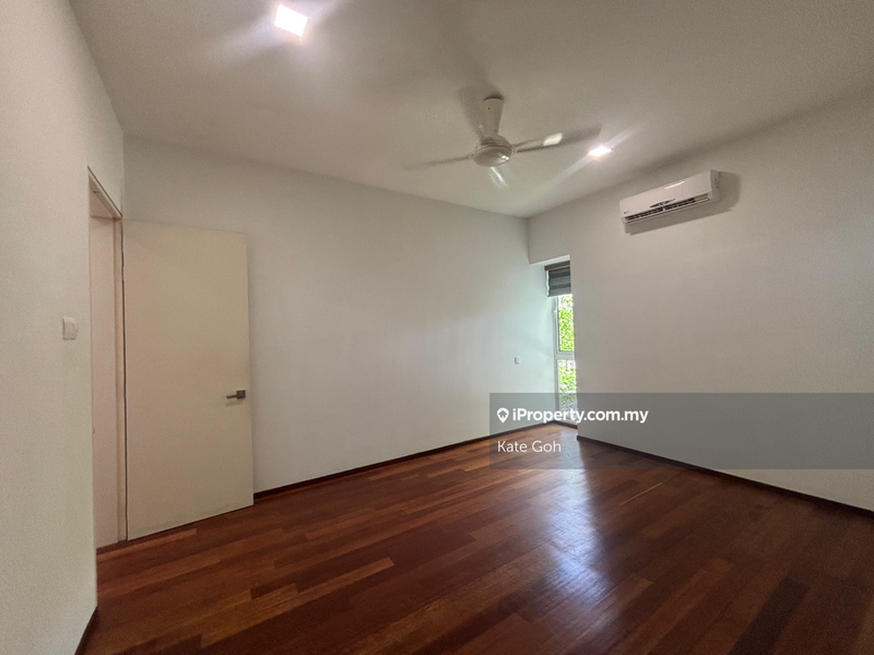 Bungalow House for Sale in Lakefront Villa, Cyberjaya by Kate Goh - iProperty.com.my