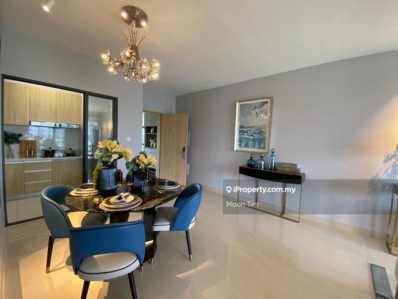 For Sale - Baron Residence @ Lake City